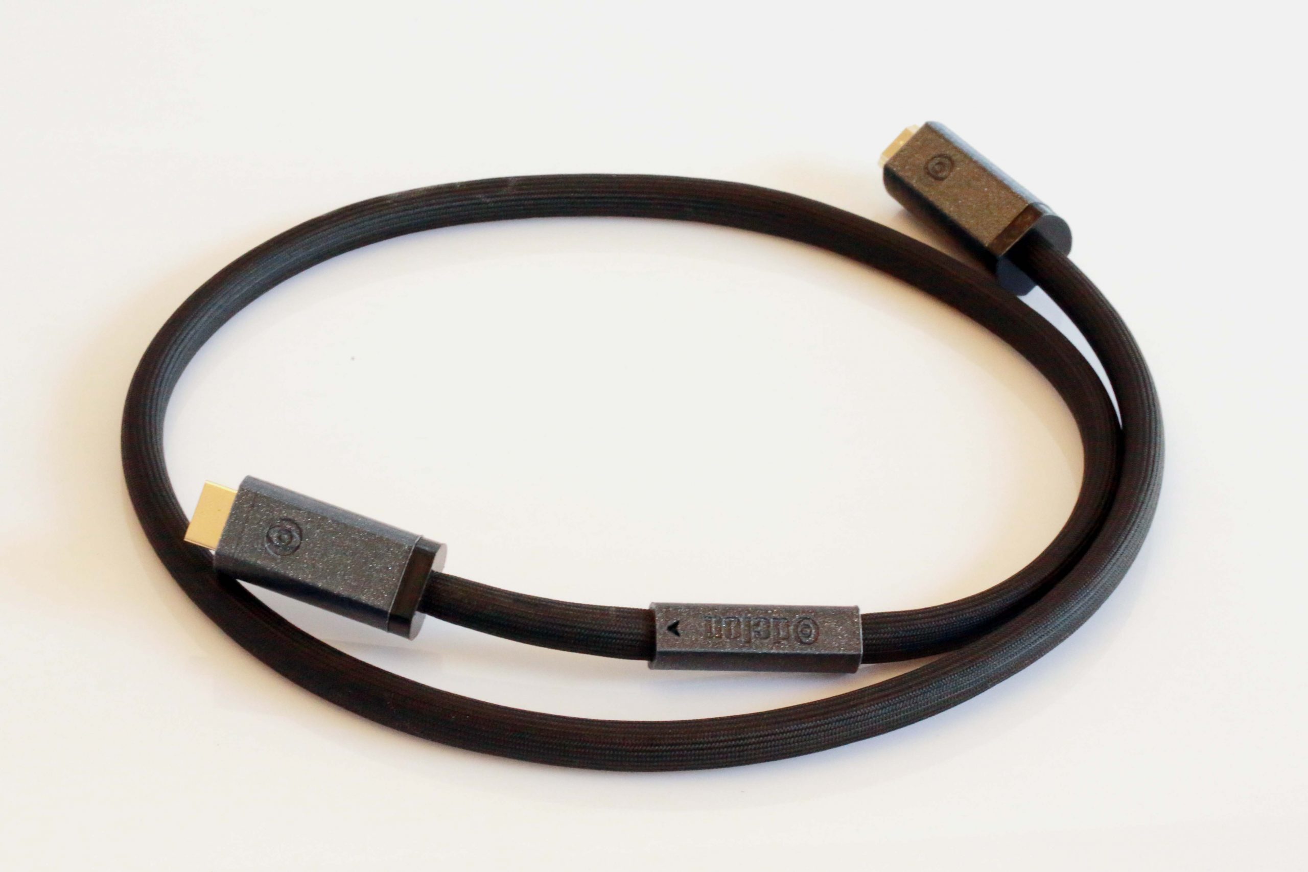 omicron hdmi numerique digital Odeion Cables